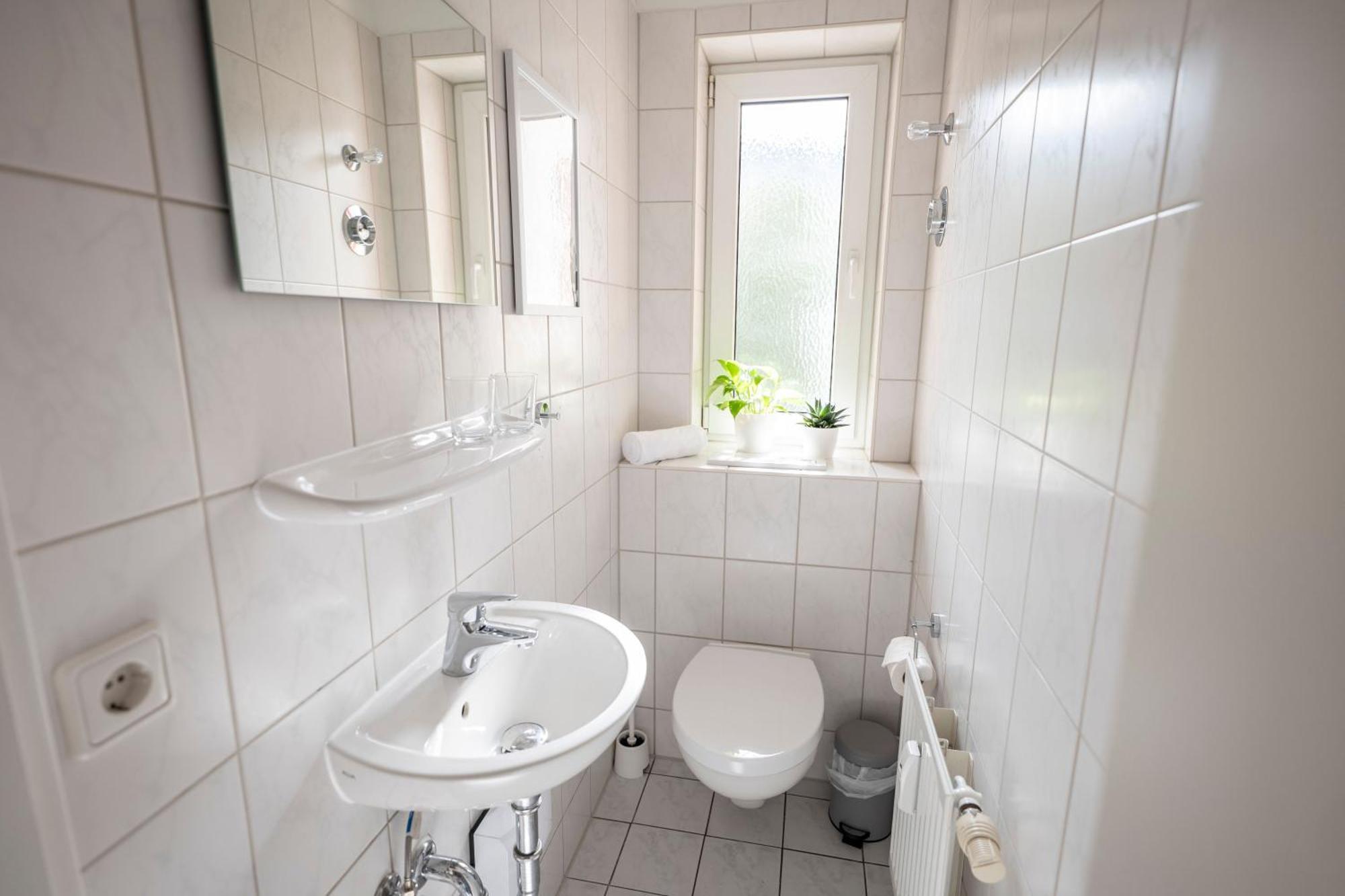 Loh9 - Das Apartment Im Citycenter - Parkplatz - Wlan - Aufzug Chemnitz Buitenkant foto